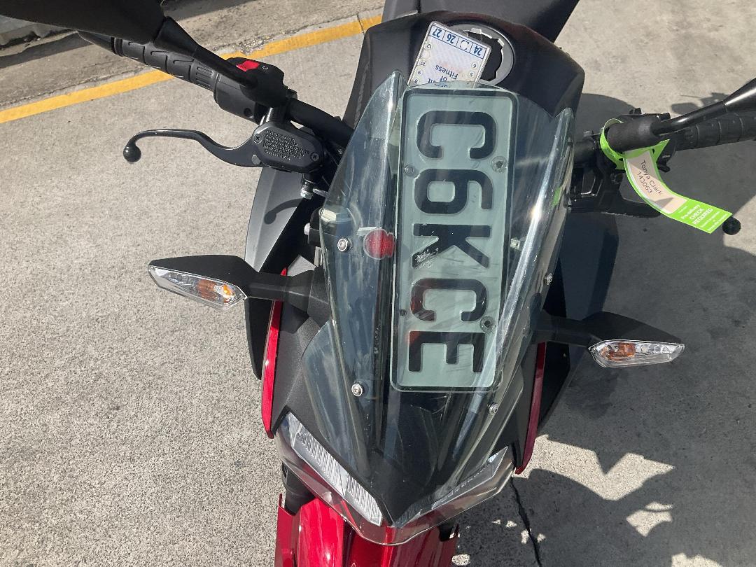 Photo '16' of Kawasaki ER 400DM