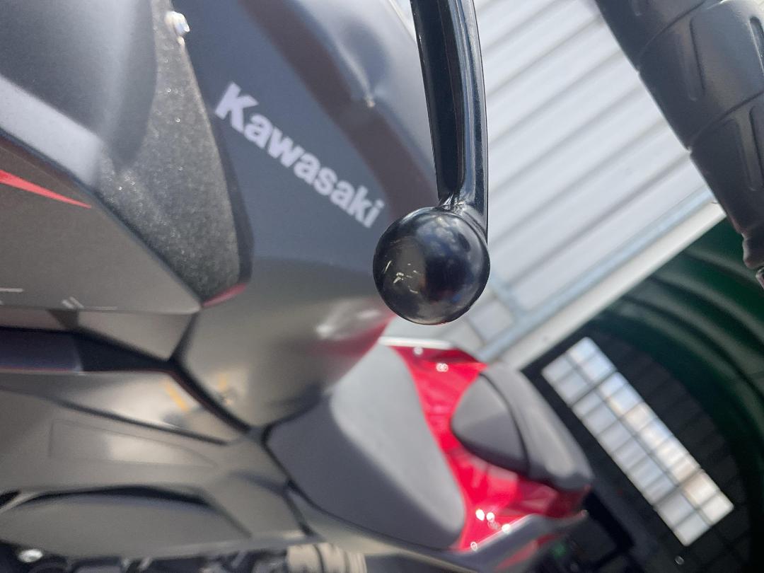 Photo '19' of Kawasaki ER 400DM