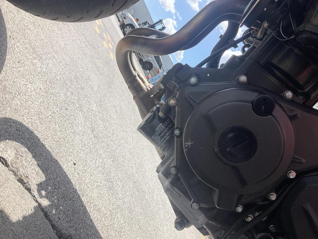 Photo '22' of Kawasaki ER 400DM