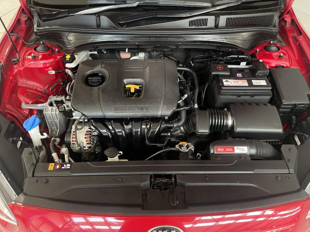 Photo '13' of KIA Cerato Photo '13' of KIA Cerato