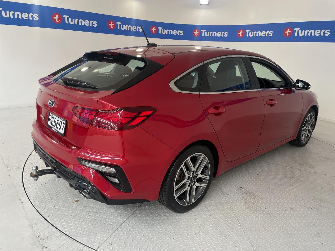 Photo '7' of KIA Cerato Photo '7' of KIA Cerato