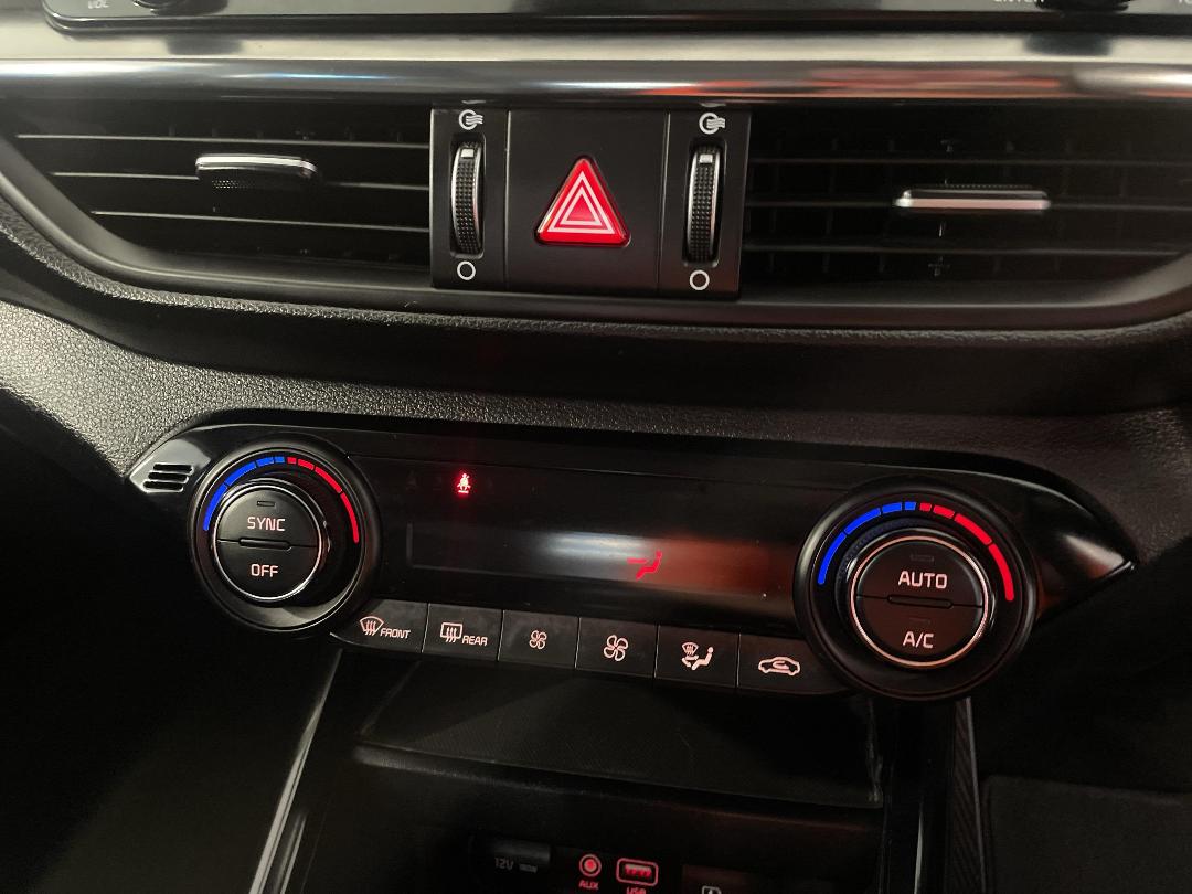 Photo '31' of KIA Cerato Photo '31' of KIA Cerato