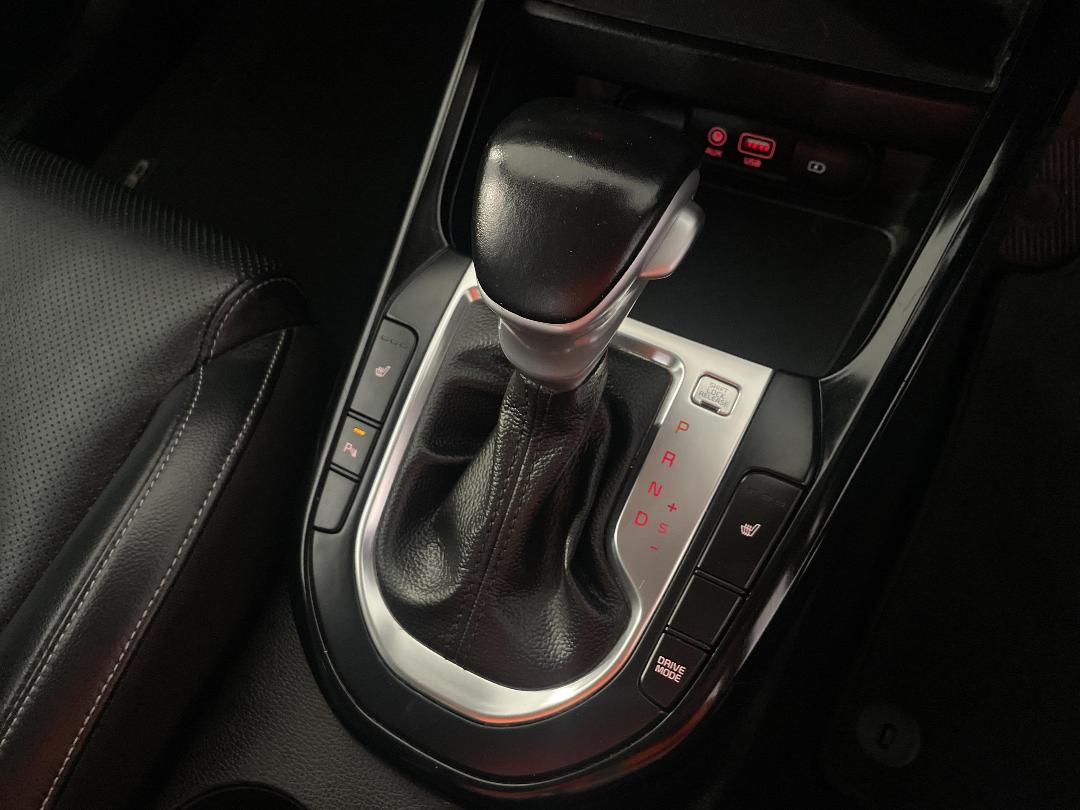 Photo '32' of KIA Cerato Photo '32' of KIA Cerato