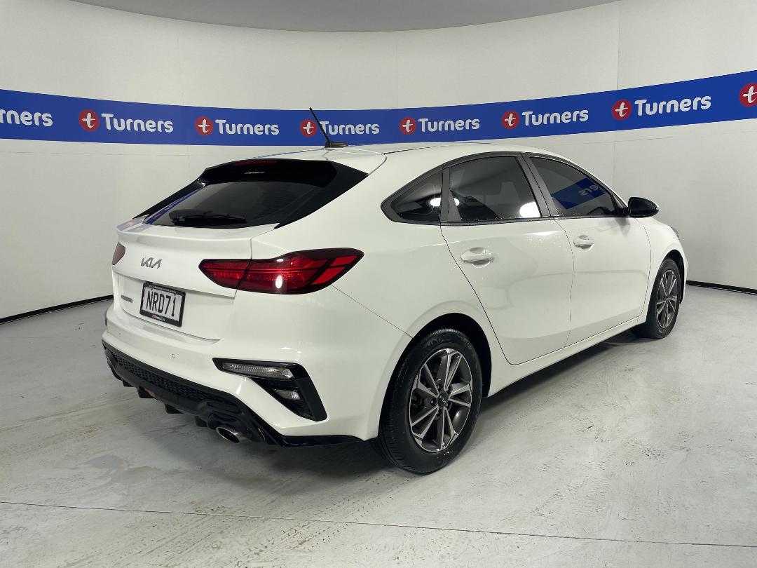 Photo '7' of KIA Cerato