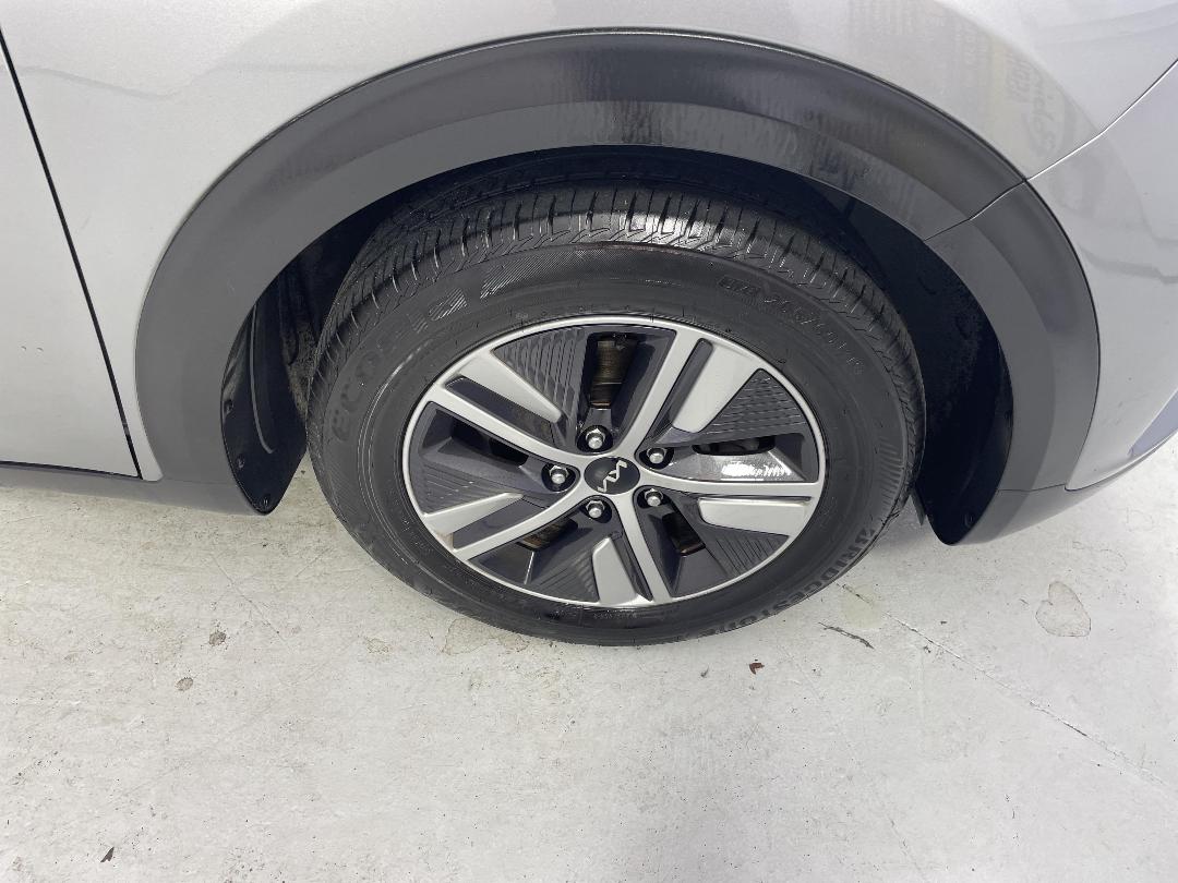 Photo '9' of KIA Niro