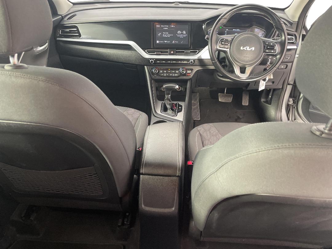 Photo '18' of KIA Niro