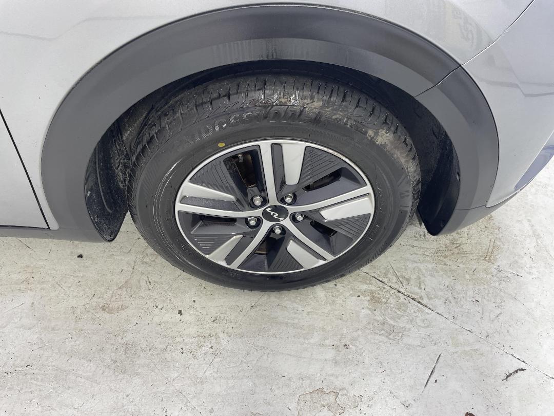 Photo '9' of KIA Niro