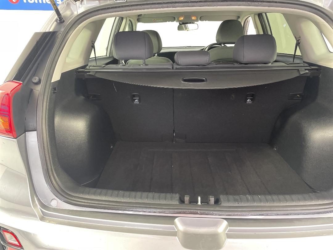 Photo '14' of KIA Niro