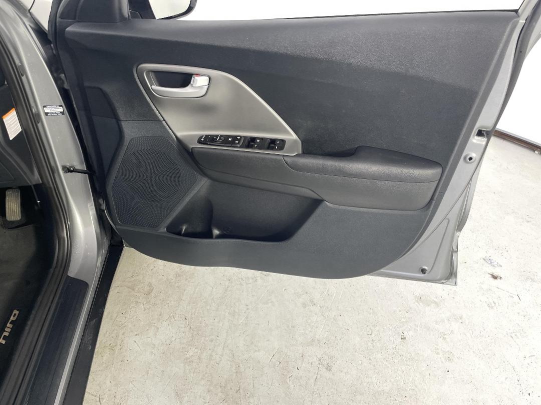 Photo '15' of KIA Niro