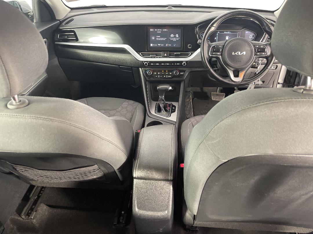 Photo '18' of KIA Niro