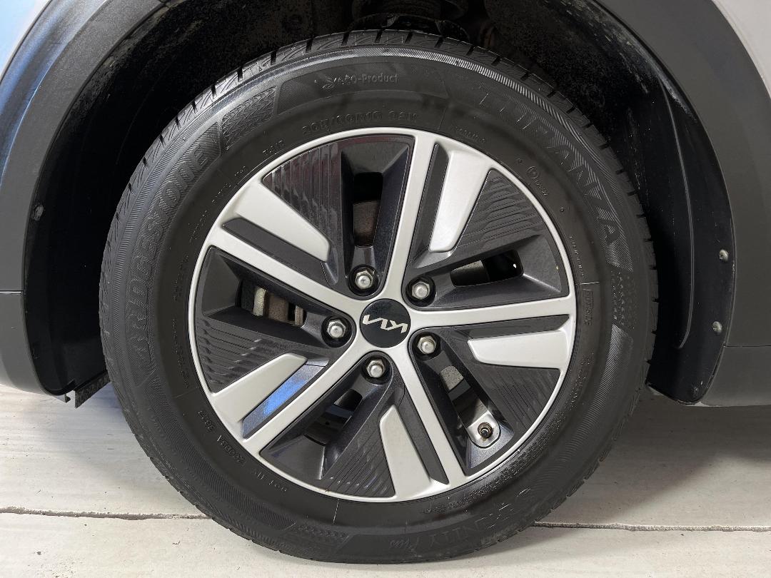 Photo '10' of KIA Niro Photo '10' of KIA Niro