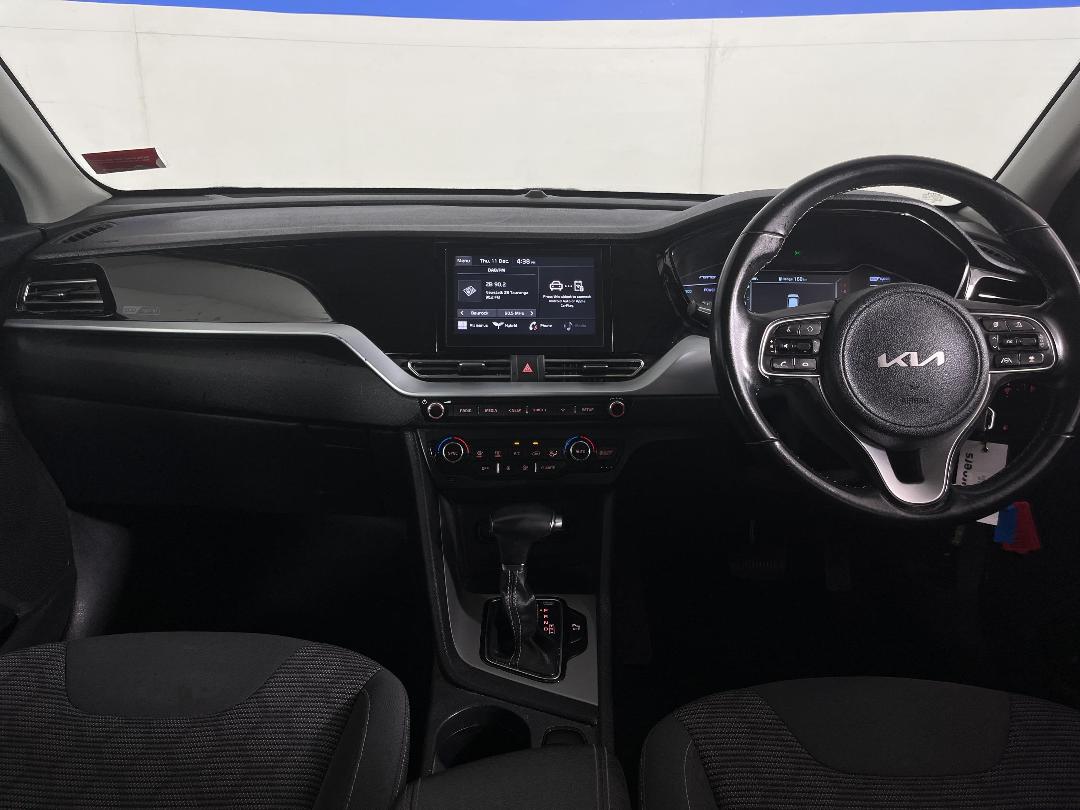 Photo '17' of KIA Niro Photo '17' of KIA Niro