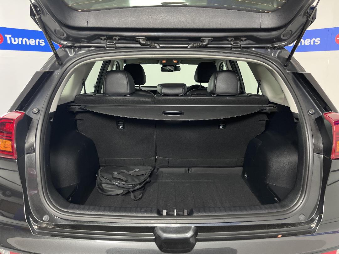 Photo '14' of KIA Niro