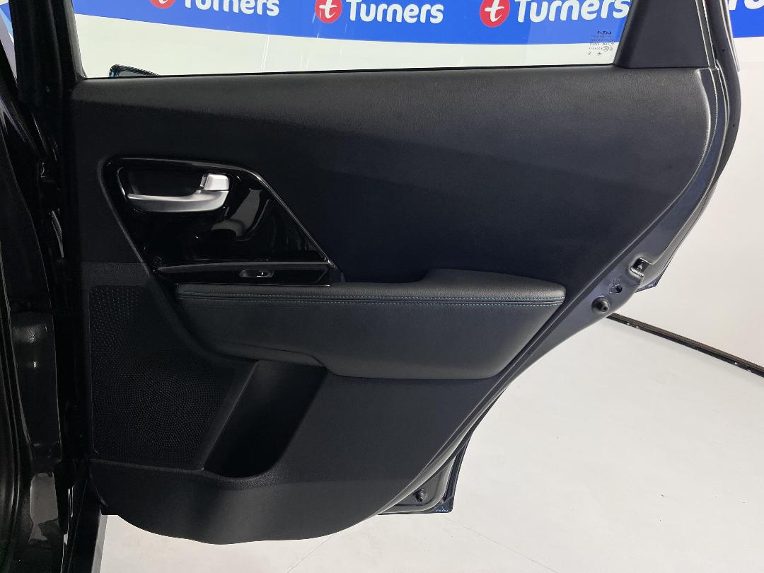 Photo '19' of KIA Niro