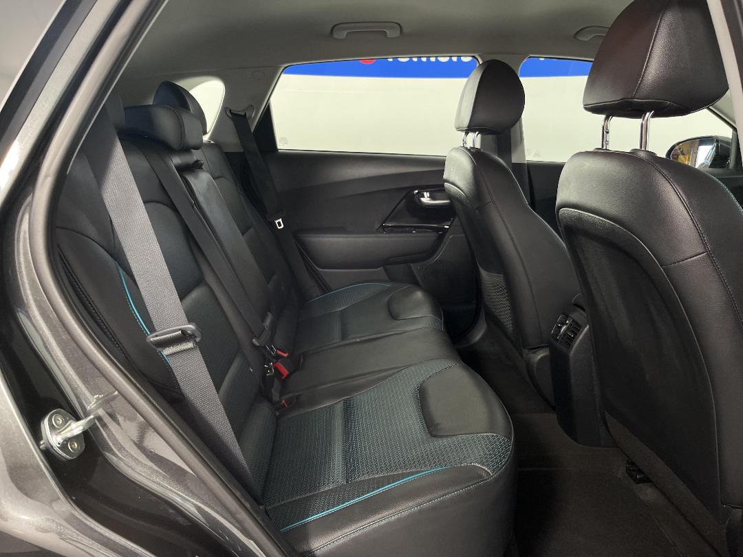 Photo '20' of KIA Niro