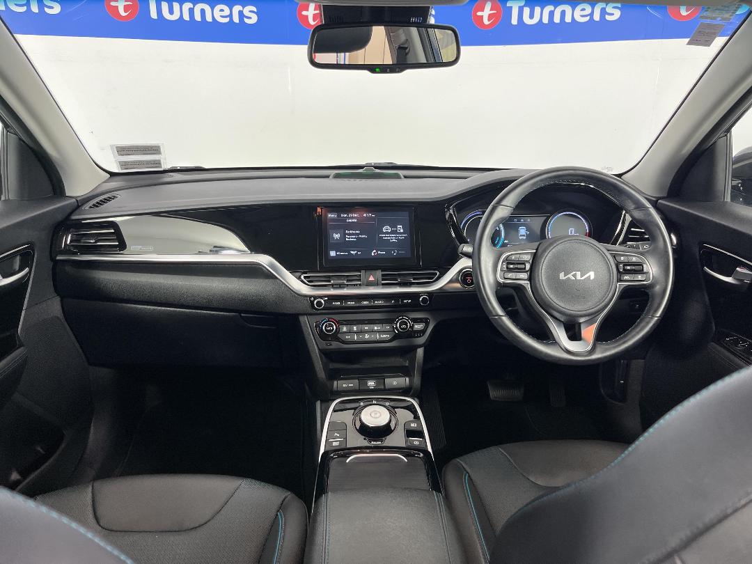 Photo '17' of KIA Niro