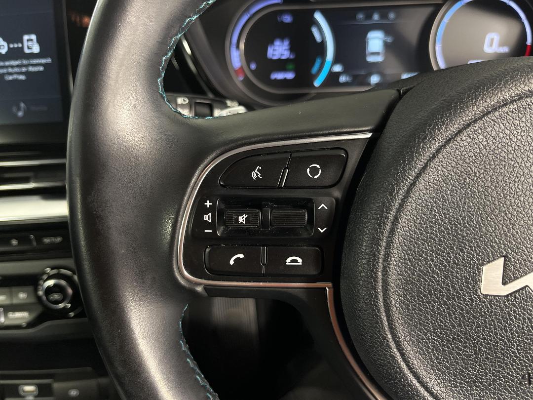 Photo '24' of KIA Niro