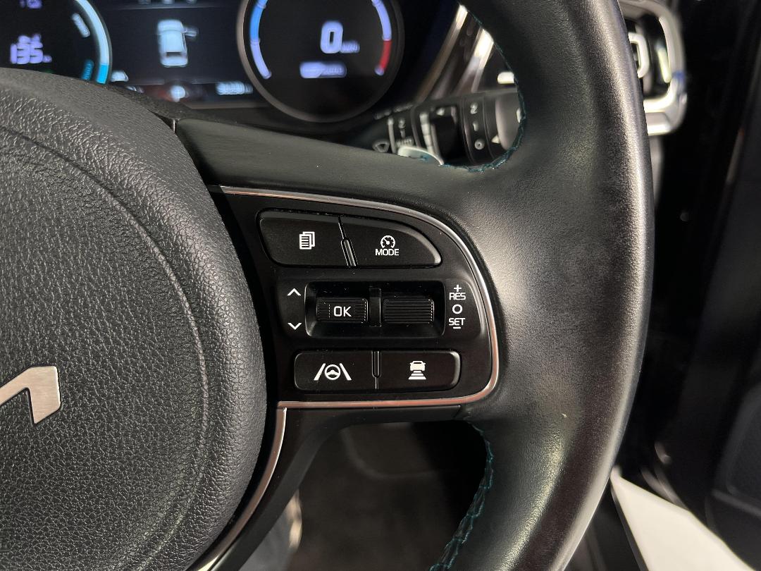 Photo '23' of KIA Niro