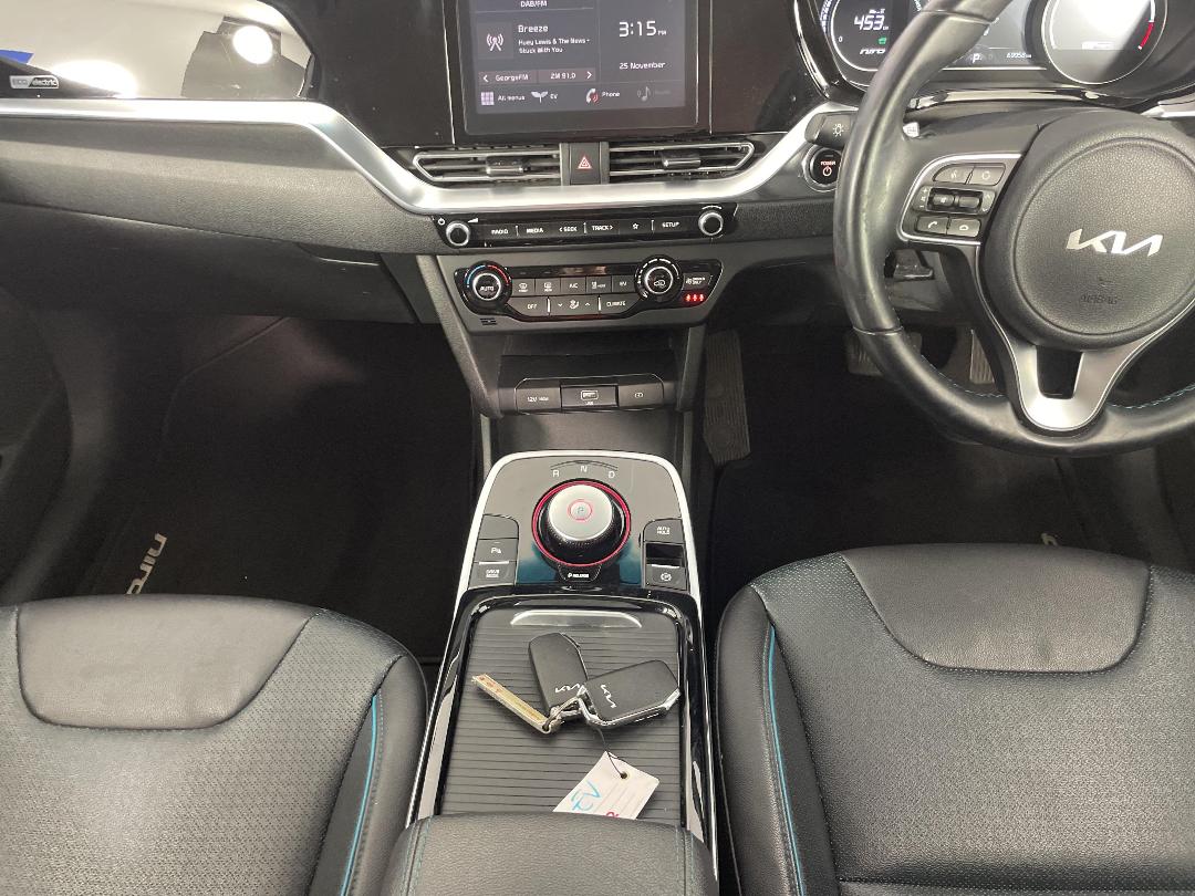 Photo '18' of KIA Niro