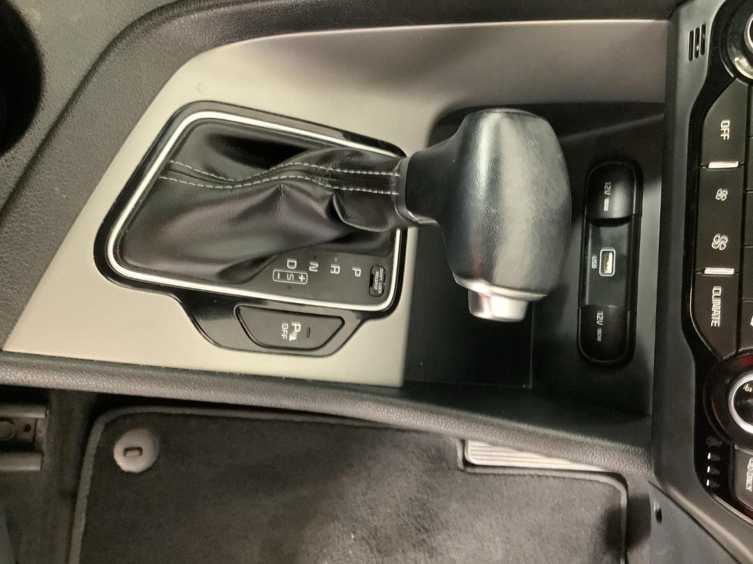 Photo '18' of KIA Niro Photo '18' of KIA Niro