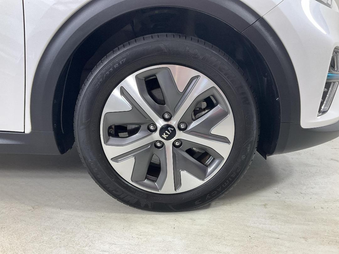 Photo '9' of KIA Niro