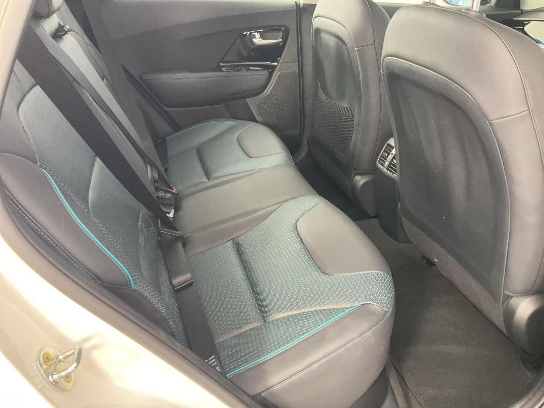 Photo '20' of KIA Niro