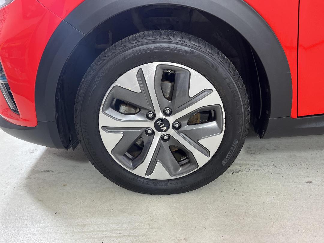 Photo '10' of KIA Niro