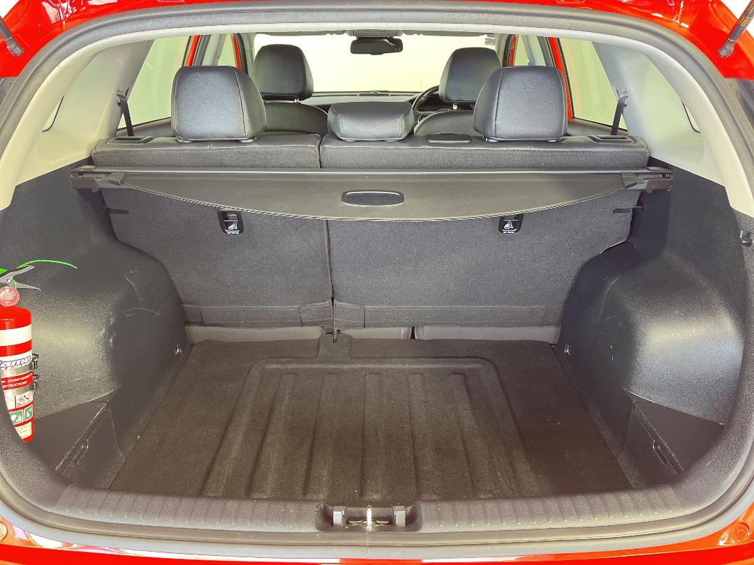 Photo '14' of KIA Niro