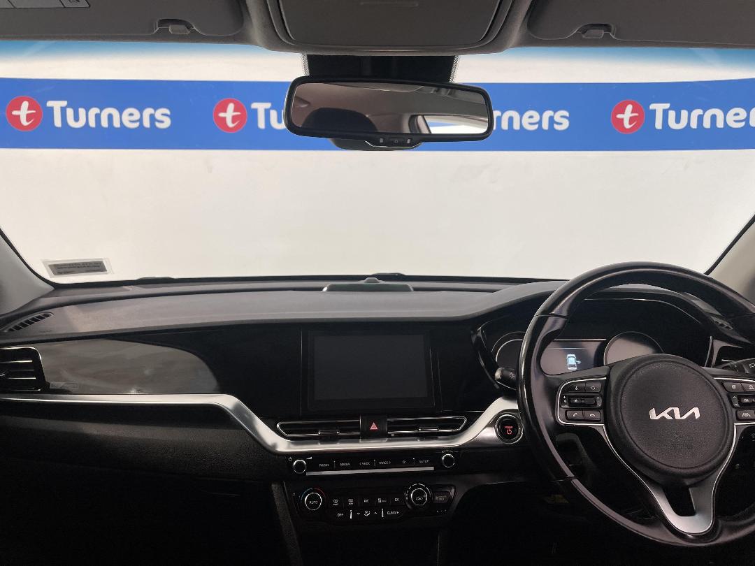 Photo '17' of KIA Niro