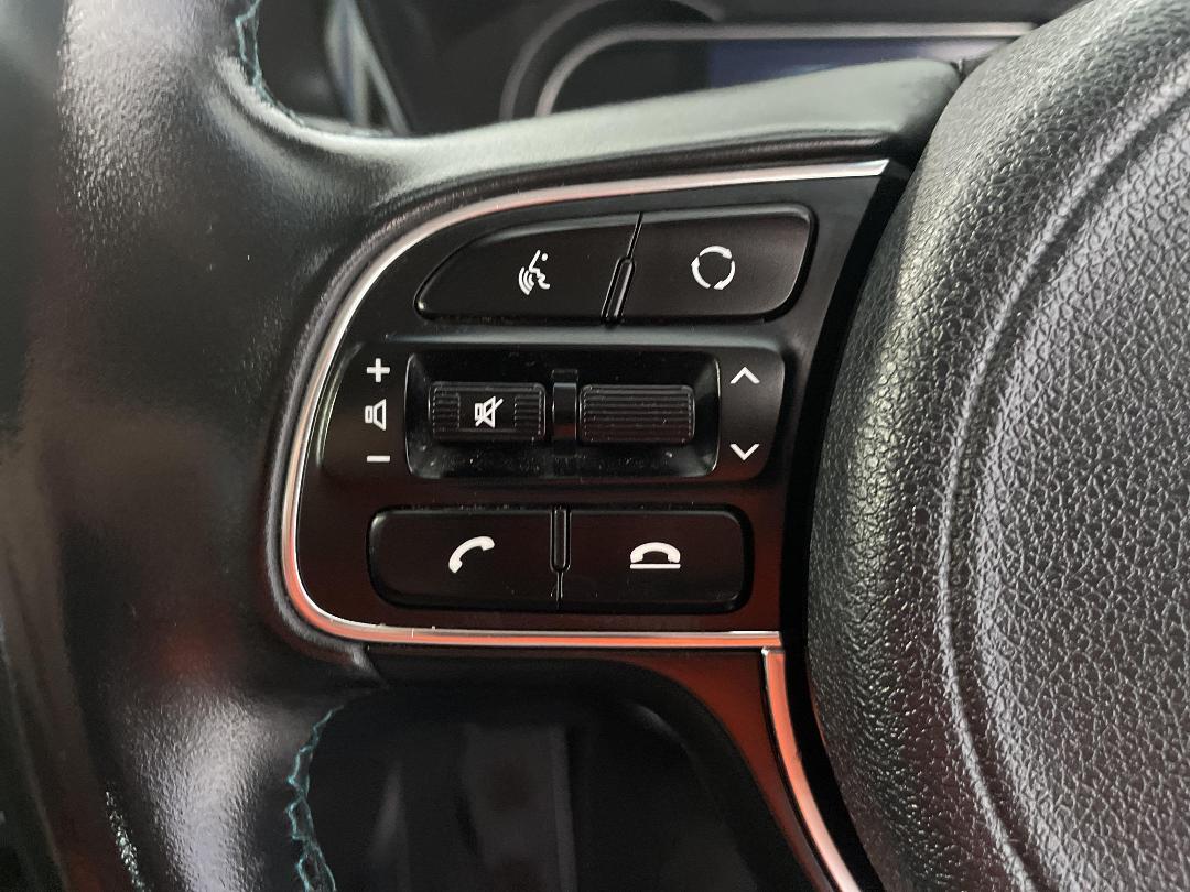 Photo '27' of KIA Niro