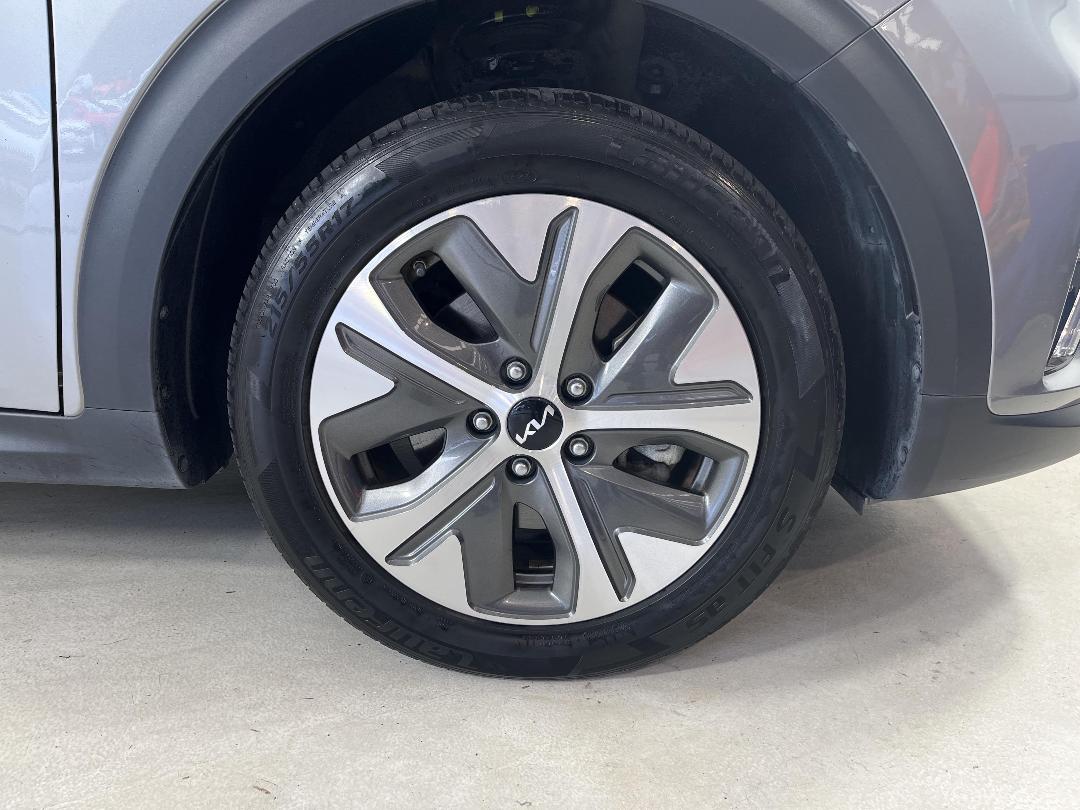 Photo '9' of KIA Niro