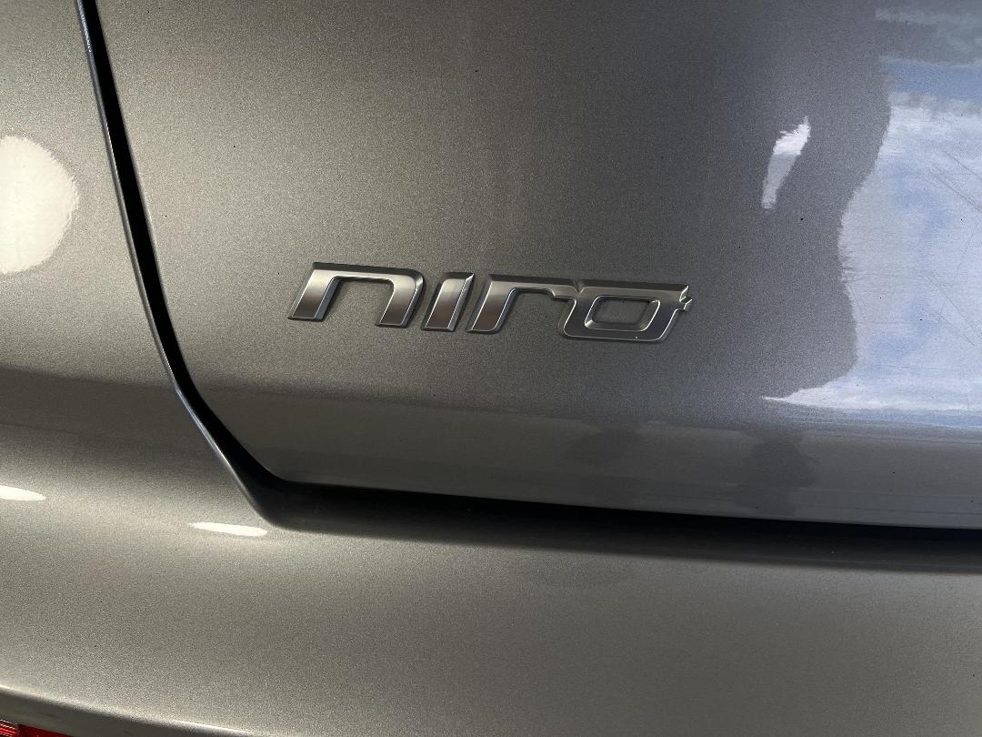 Photo '24' of KIA Niro