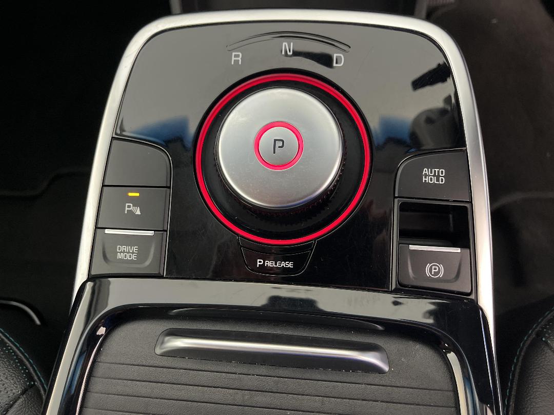 Photo '30' of KIA Niro