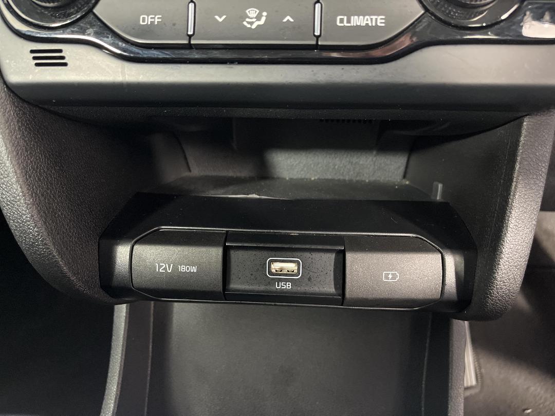 Photo '31' of KIA Niro