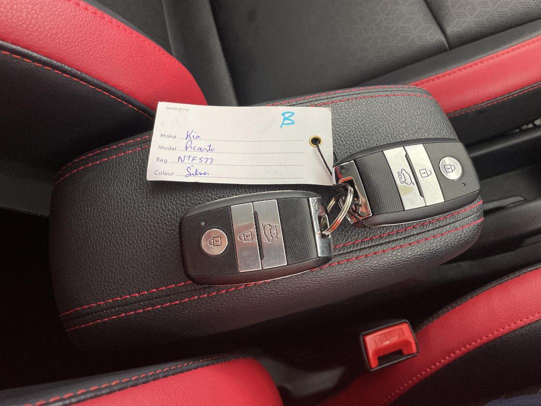 Photo '22' of KIA Picanto