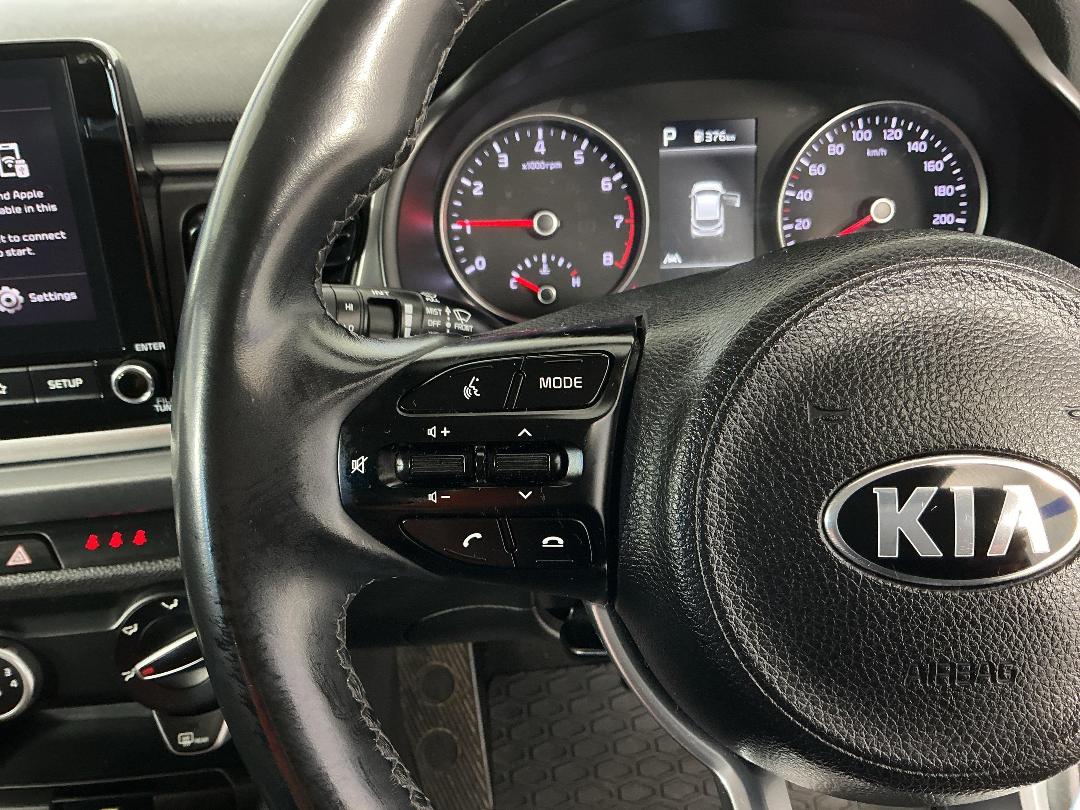 Photo '23' of KIA RIO