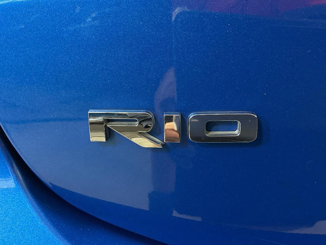 Photo '28' of KIA RIO