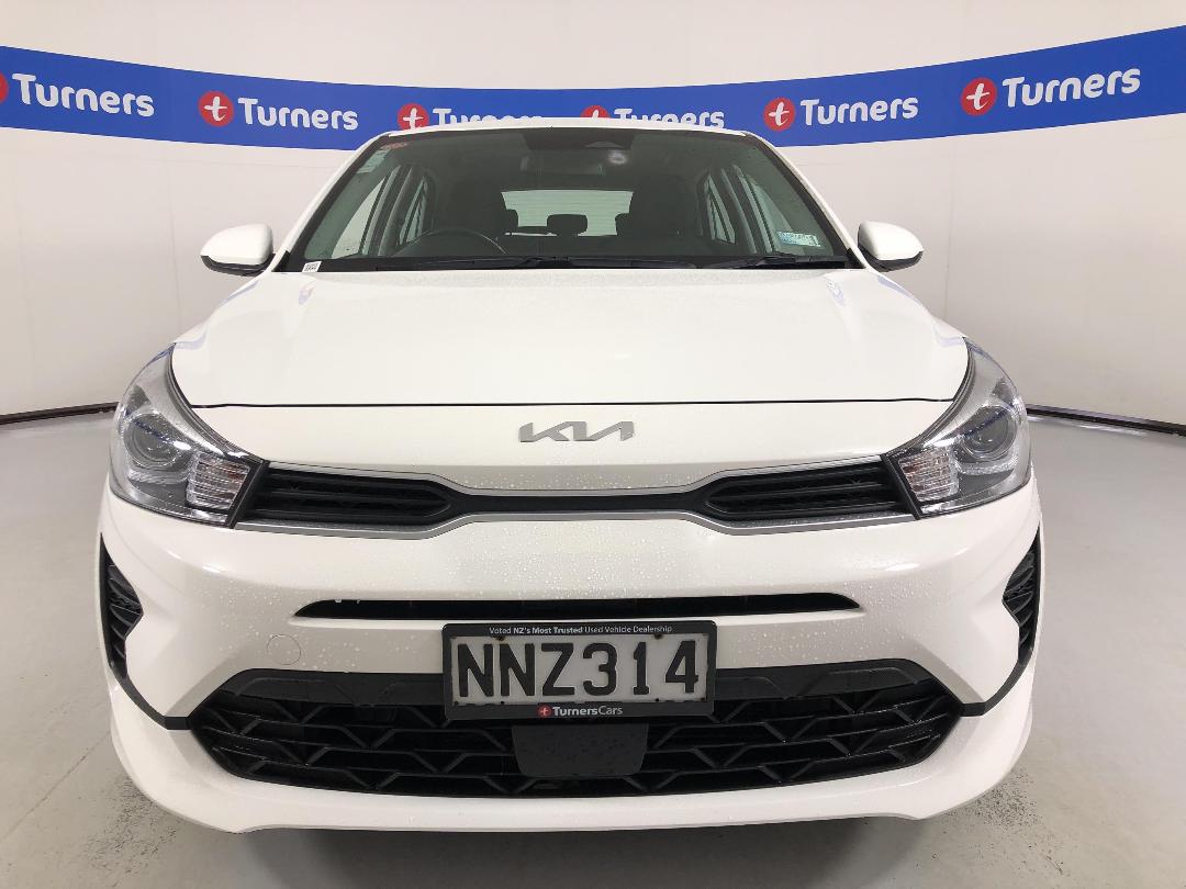 Photo '2' of KIA RIO Photo '2' of KIA RIO