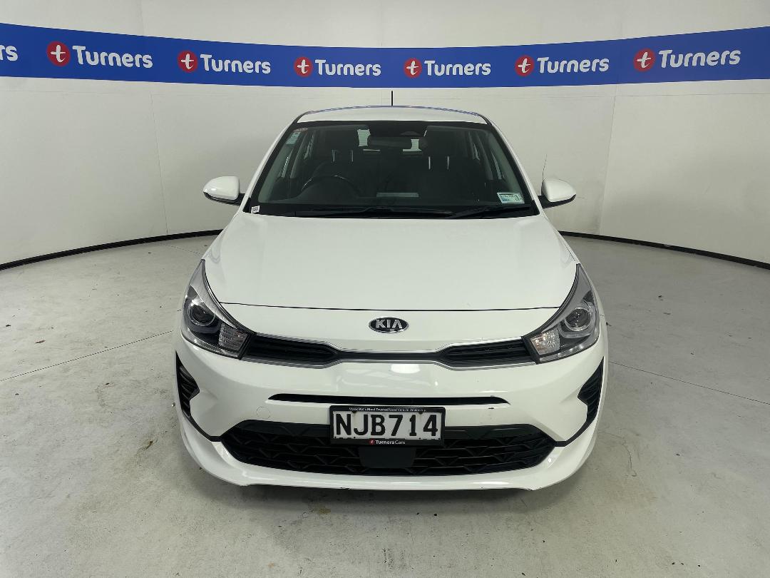 Photo '2' of KIA RIO Photo '2' of KIA RIO