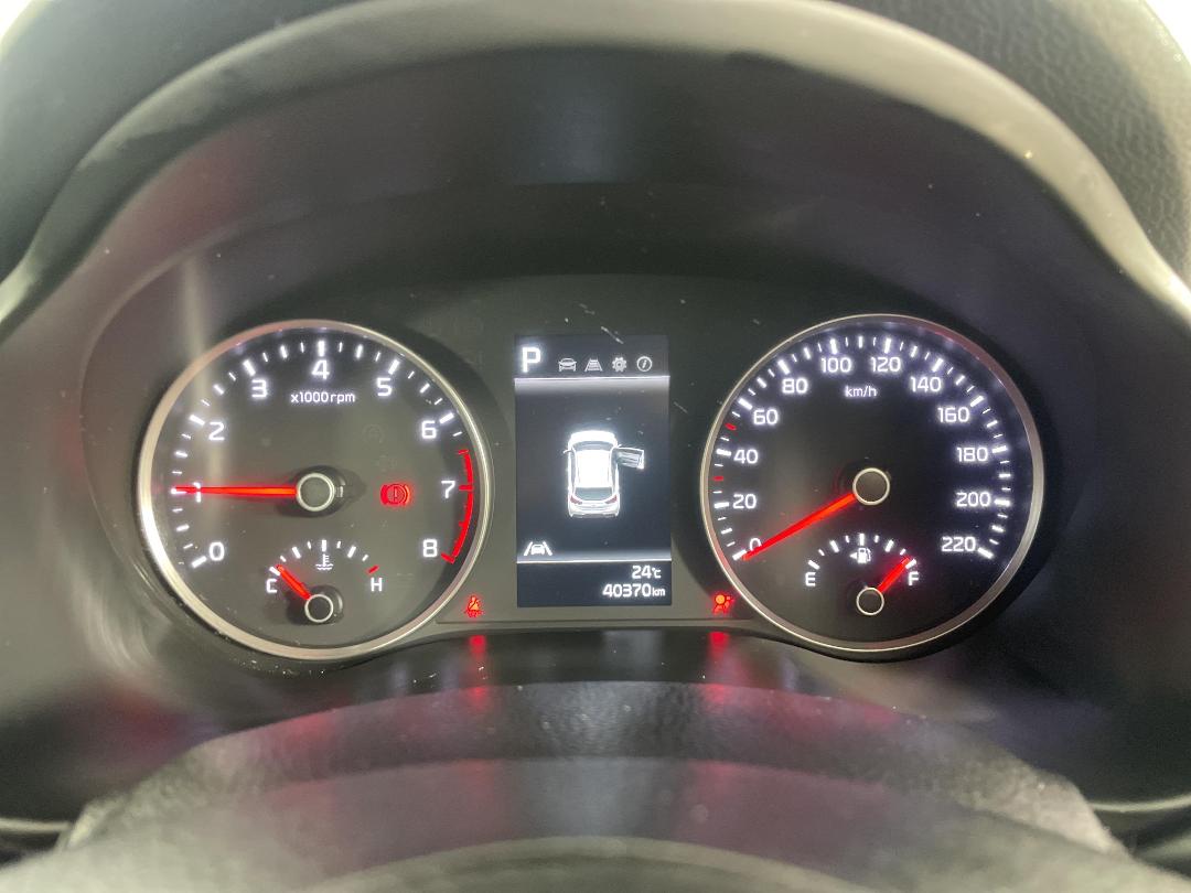 Photo '21' of KIA RIO Photo '21' of KIA RIO