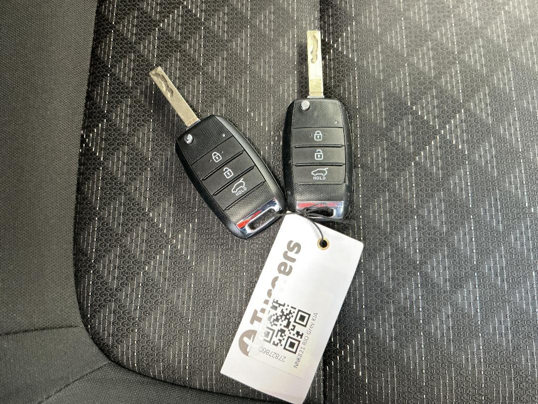 Photo '22' of KIA RIO Photo '22' of KIA RIO