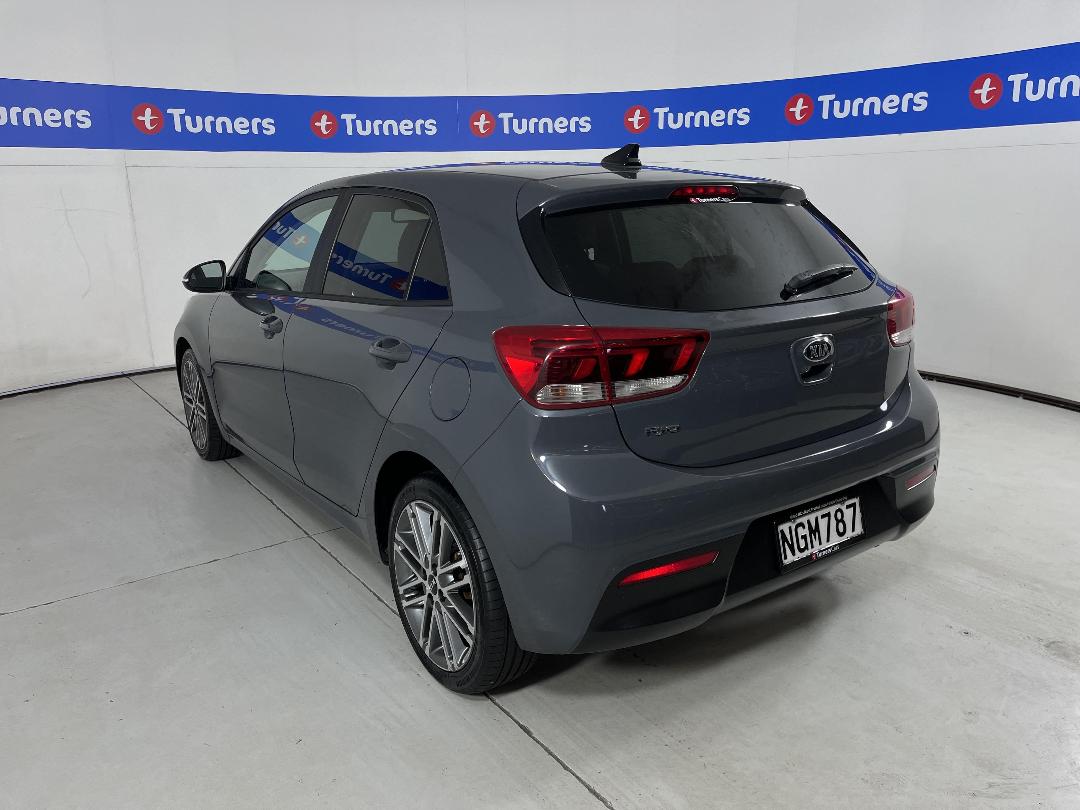 Photo '5' of KIA RIO