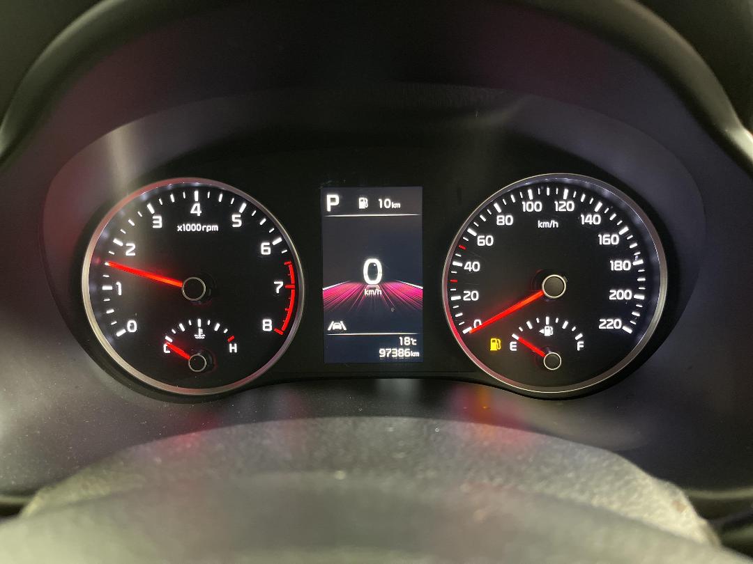 Photo '21' of KIA RIO