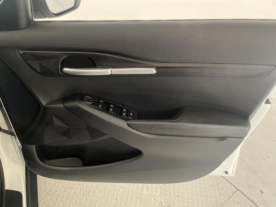 Photo '15' of KIA Seltos