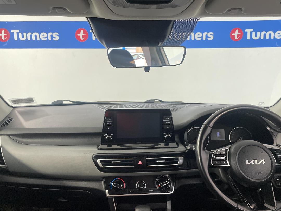 Photo '17' of KIA Seltos