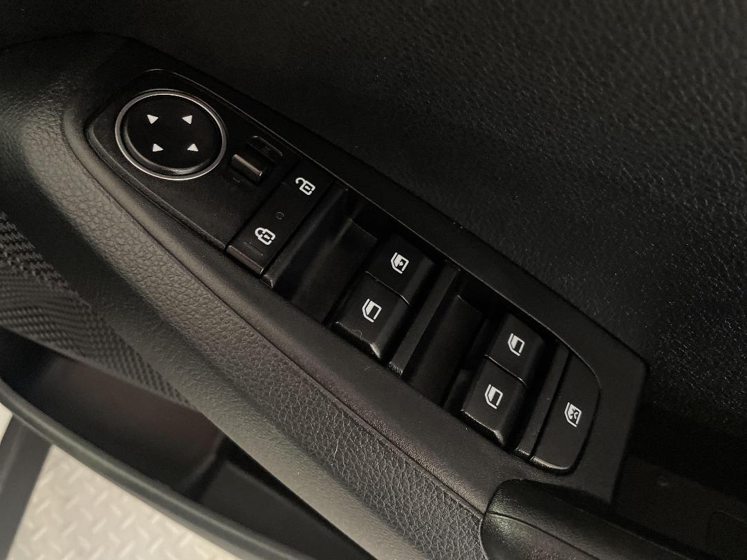 Photo '23' of KIA Seltos