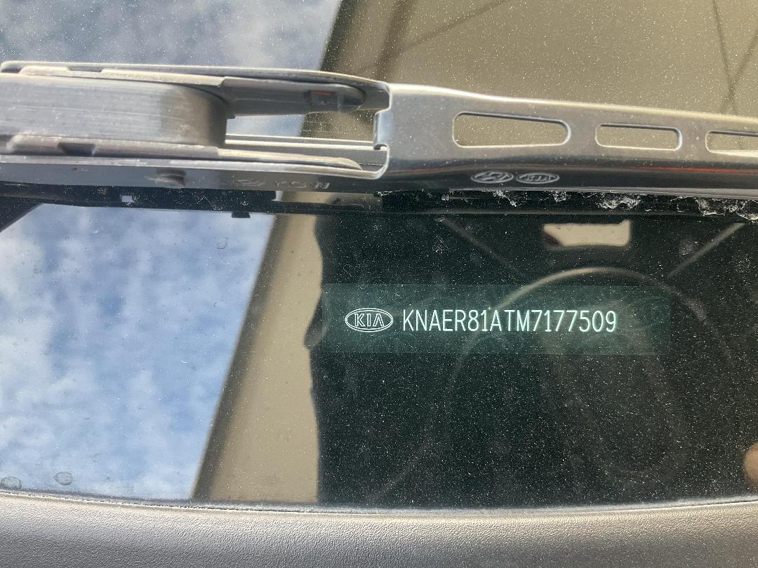 Photo '14' of KIA Seltos EX