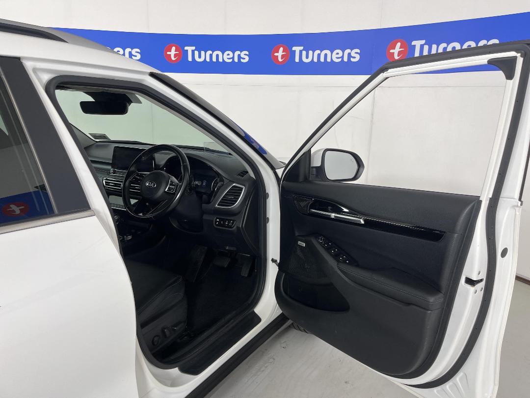 Photo '15' of KIA Seltos