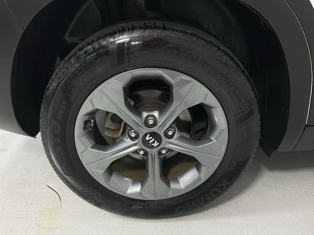 Photo '12' of KIA Seltos