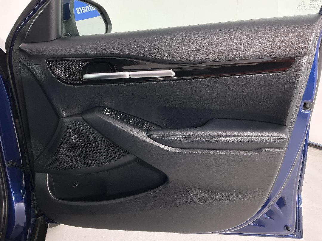 Photo '15' of KIA Seltos